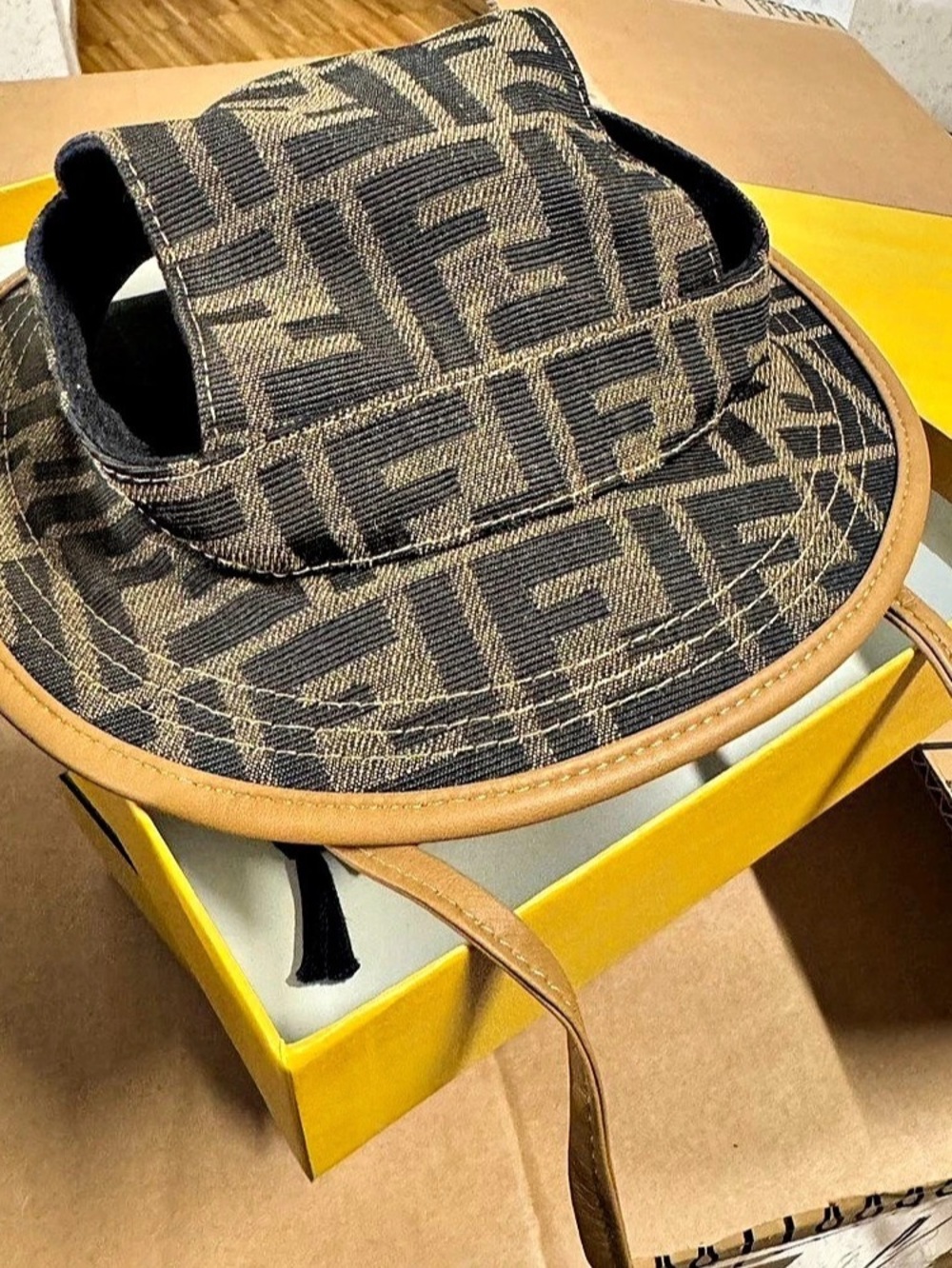 Fendi FF Logo Visor Brown & Black